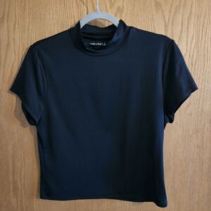 Abercrombie & Fitch Crop Mock Neck Tee Large